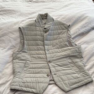 Eleventy Light Gray Quilted Vest